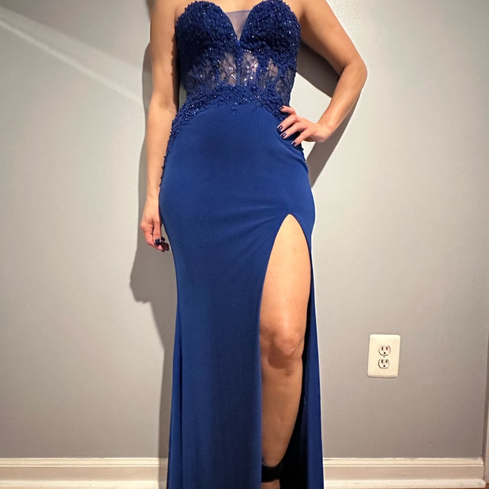 Beautiful Royal Blue Faviana Prom Dress.